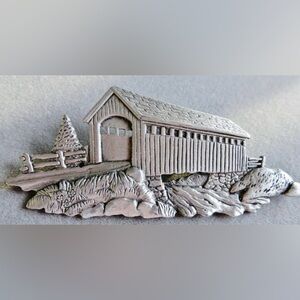 JJ Jonette Old Country Covered Bridge Brooch Pin